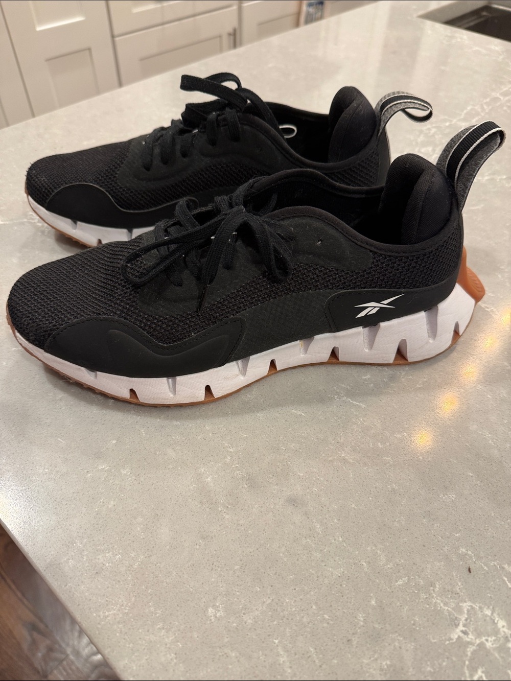 Reebok Men's Black Athletic Shoes with White & Brown Soles size 11 1/2